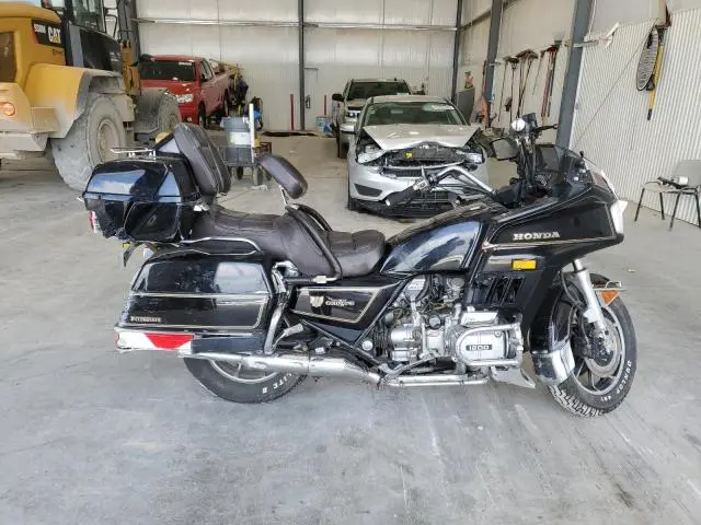 1HFSC1416GA205907