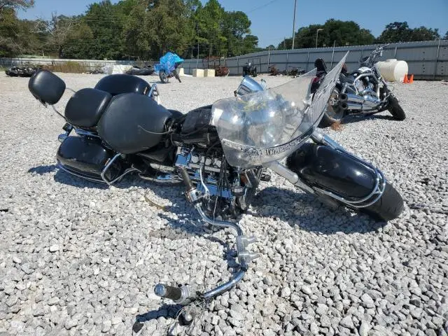1HFSC343XWA101027