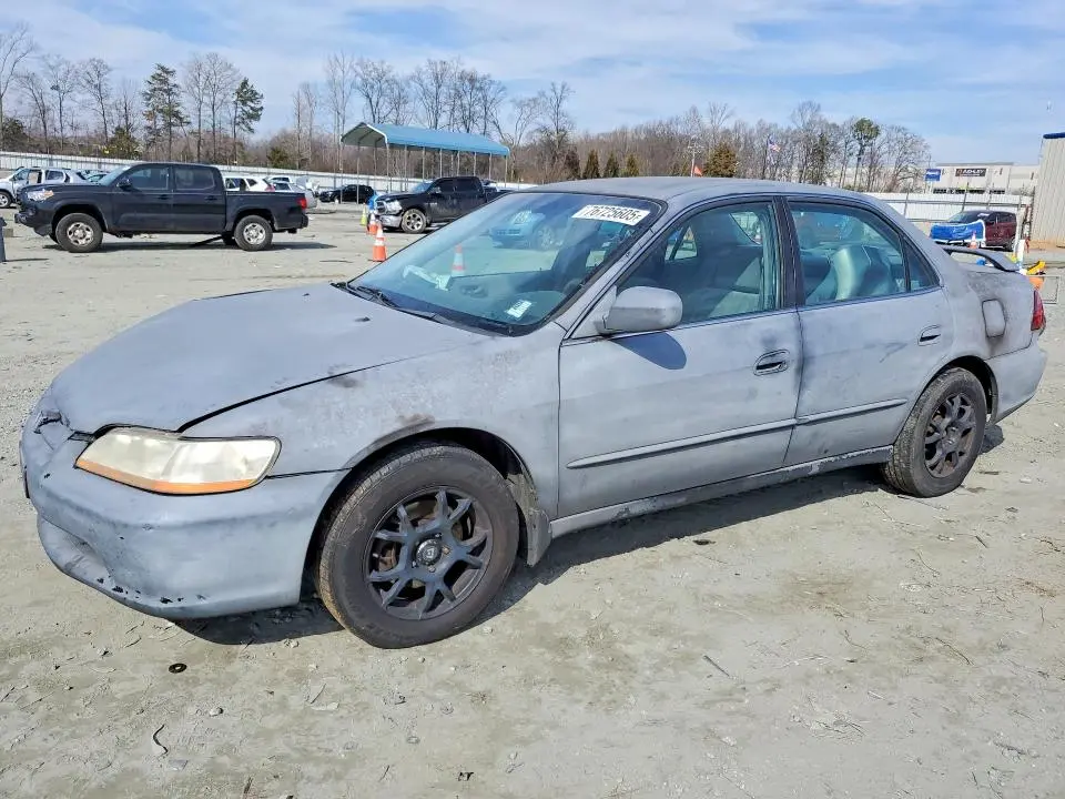 1HGCG1648YA095195