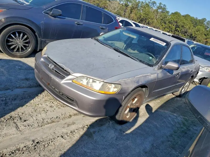 1HGCG1649YA003365
