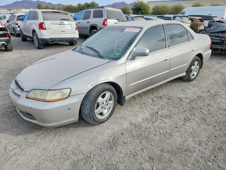 1HGCG1650WA010713