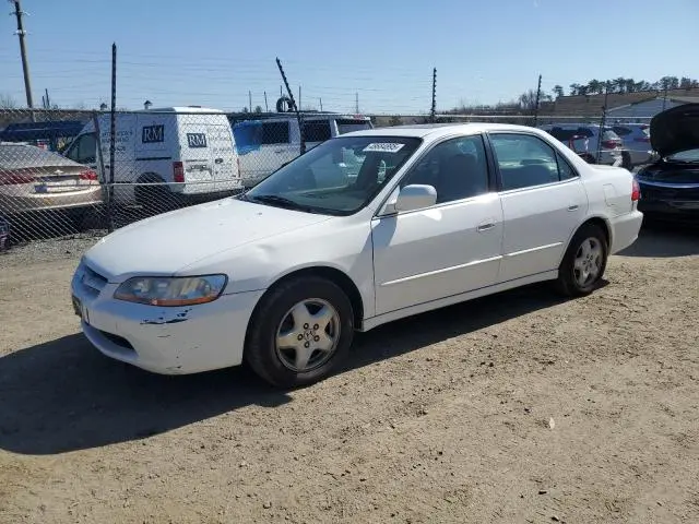 1HGCG1650XA052672