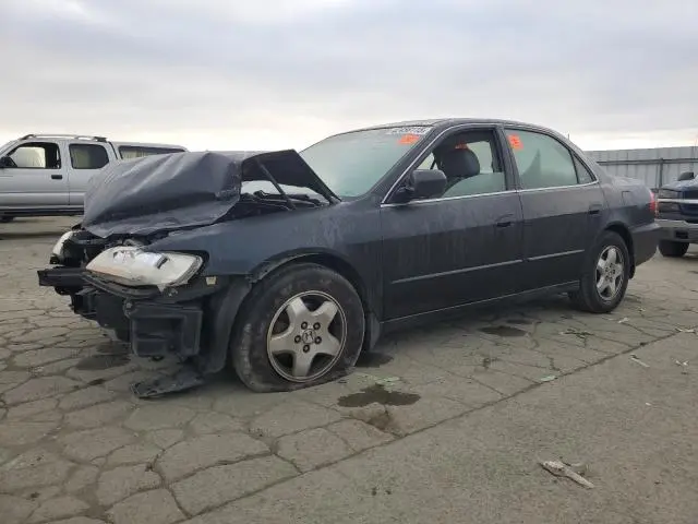 1HGCG1652YA099851