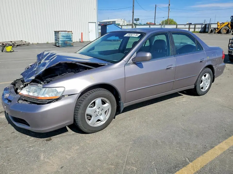 1HGCG1654YA040929