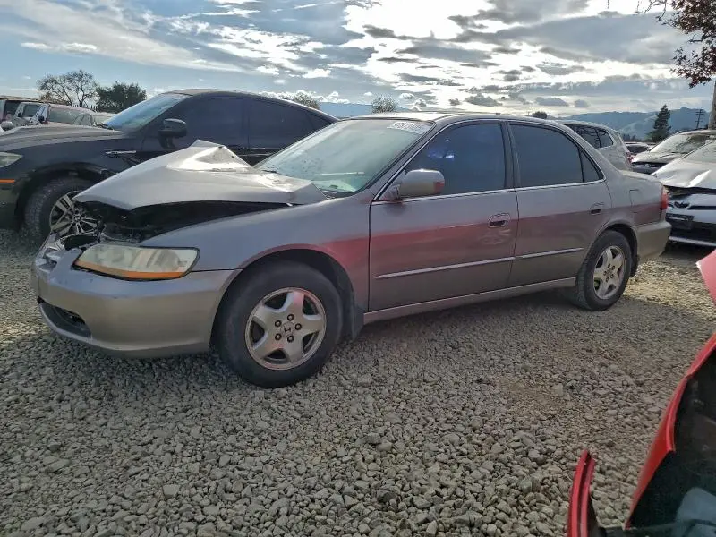1HGCG1654YA101079