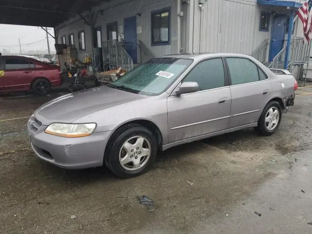 1HGCG1657YA056459