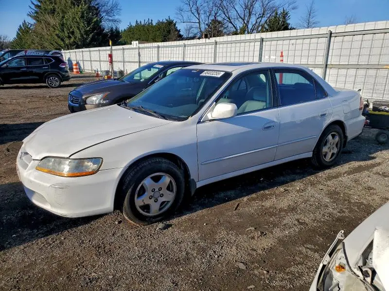 1HGCG1658YA078602