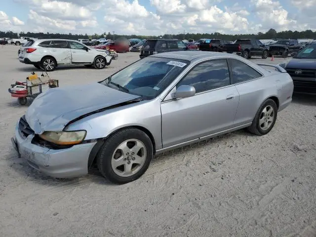 1HGCG2250YA011732