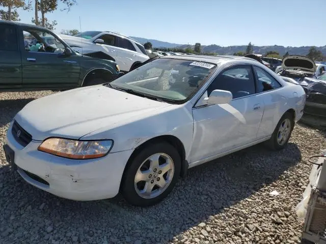 1HGCG2257YA026521