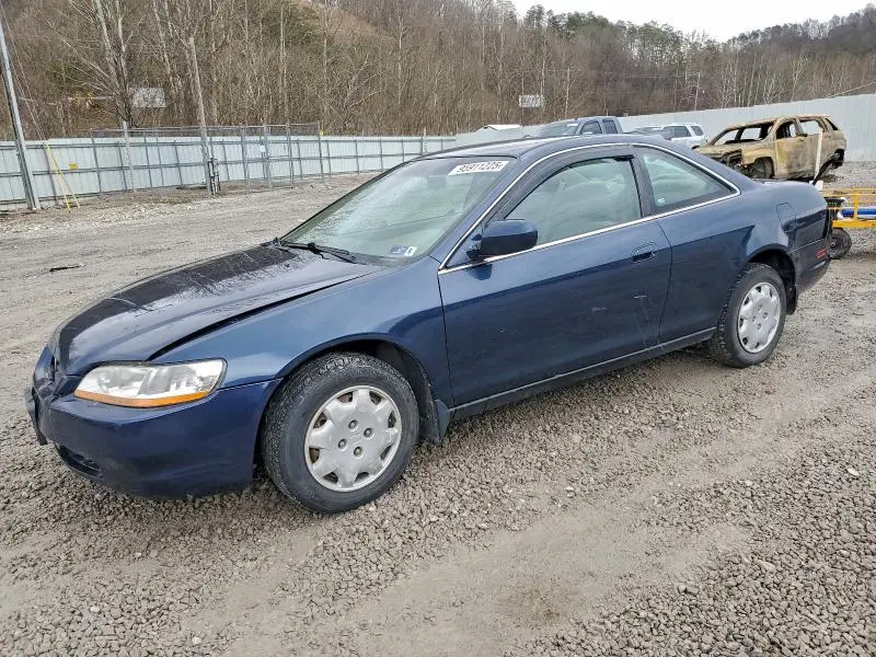 1HGCG3245YA003736