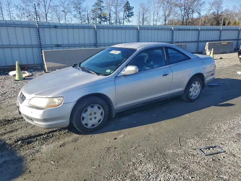 1HGCG3249YA026761