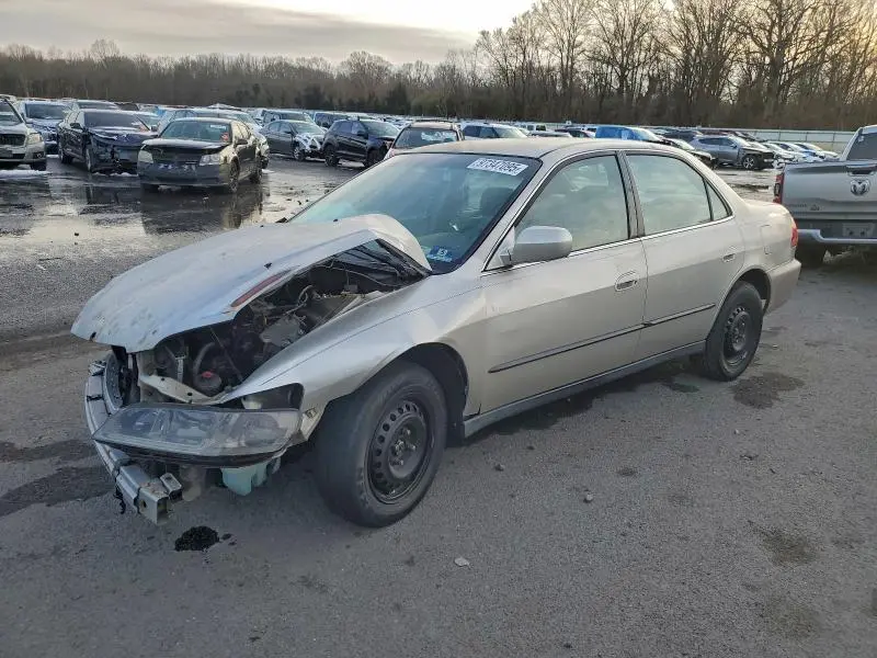 1HGCG5541XA141652