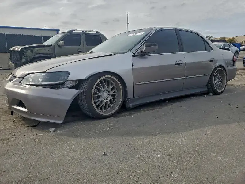 1HGCG5563YA101219