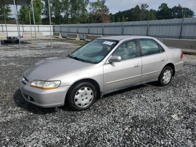 1HGCG5643WA081015