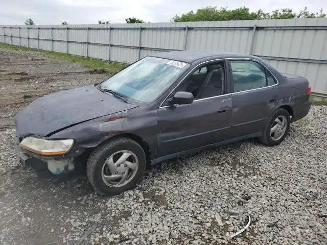 1HGCG5643XA133812