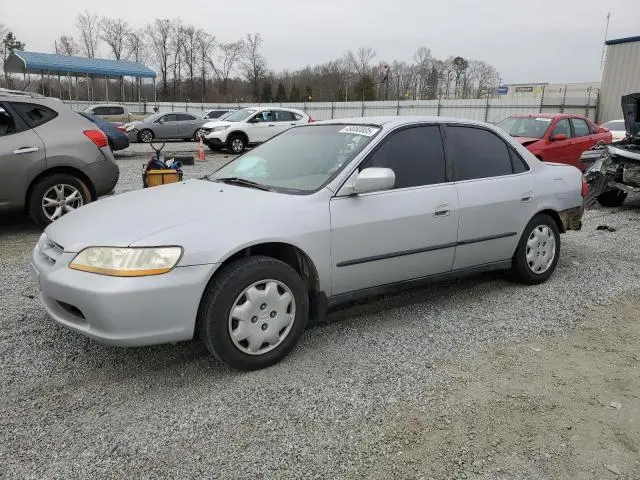 1HGCG5645XA076528