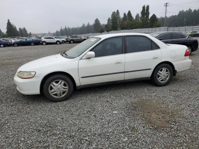 1HGCG5646WA271018