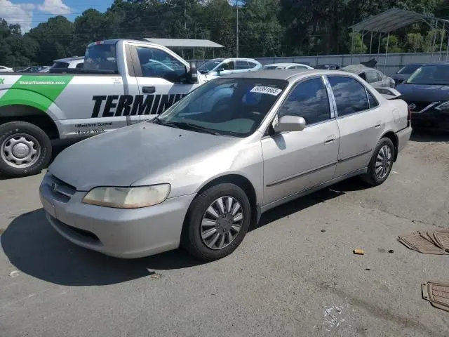 1HGCG5648WA012384