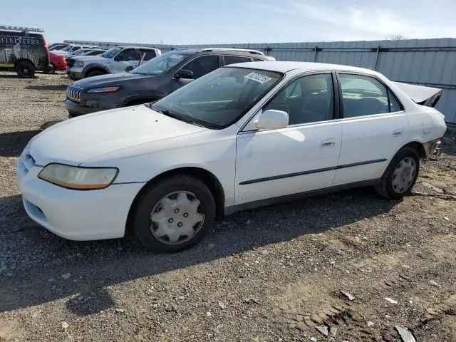 1HGCG5649XA022830