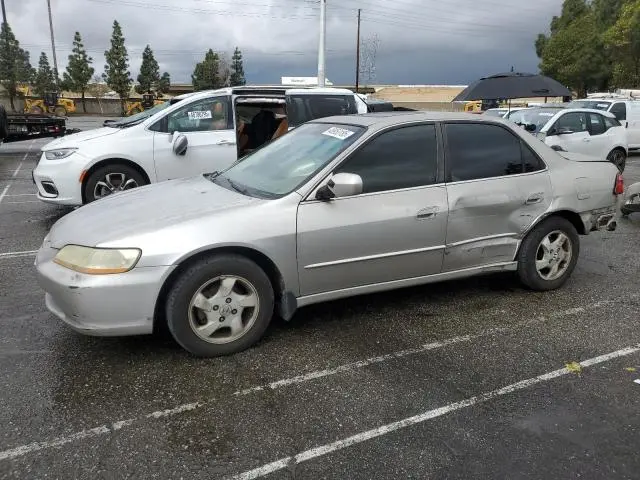 1HGCG5650XA011353
