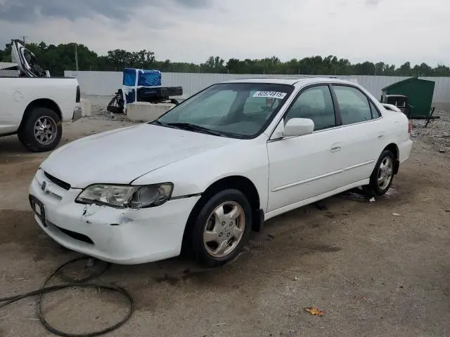 1HGCG5650XA016200