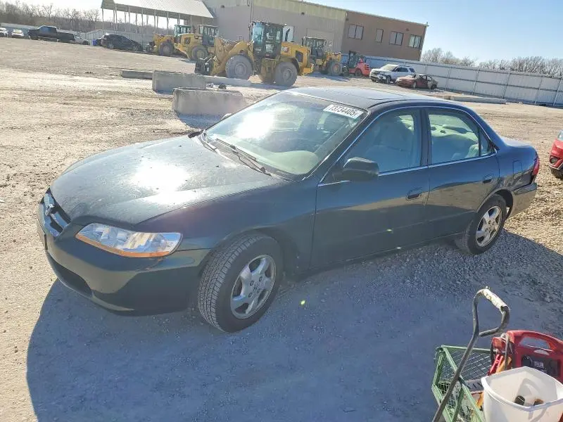 1HGCG5652YA002722