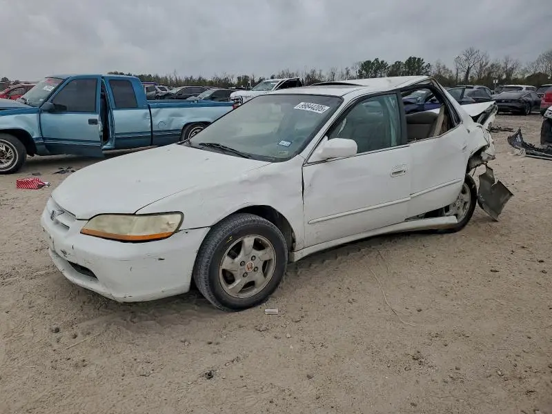 1HGCG5654XA050365