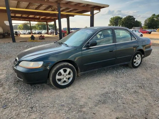 1HGCG5670YA058305