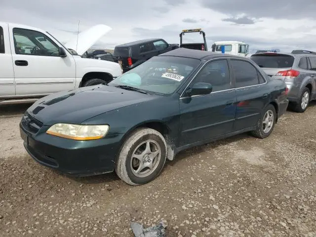 1HGCG5674YA089816