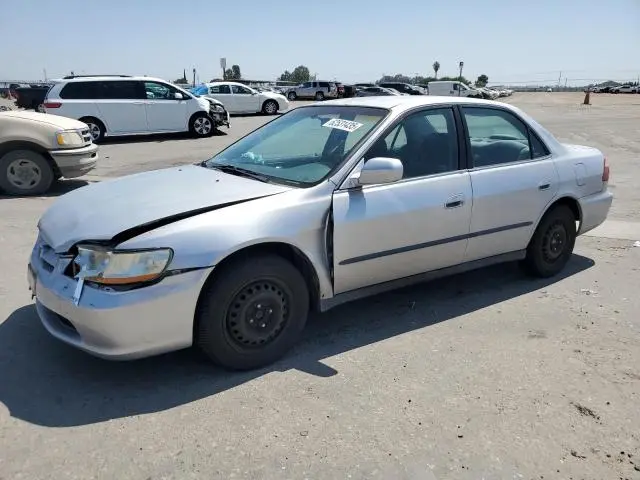 1HGCG6656YA131035