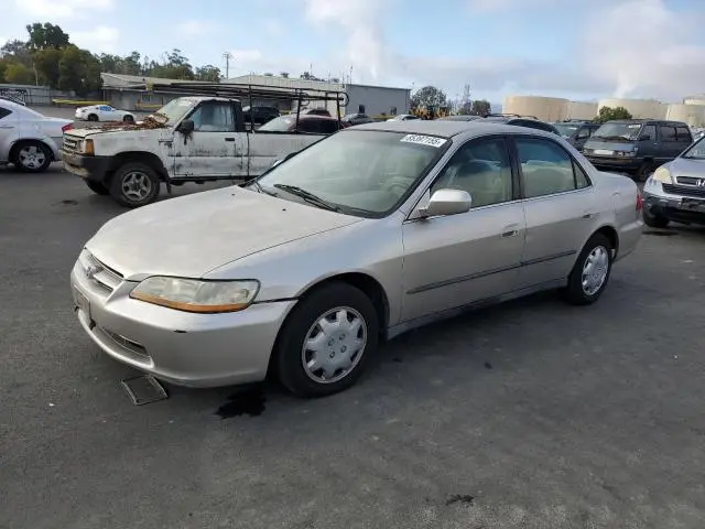 1HGCG6657XA150109