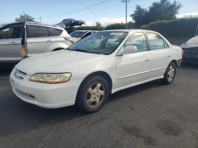 1HGCG6671YA008034