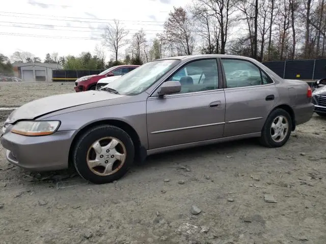 1HGCG6683YA072956
