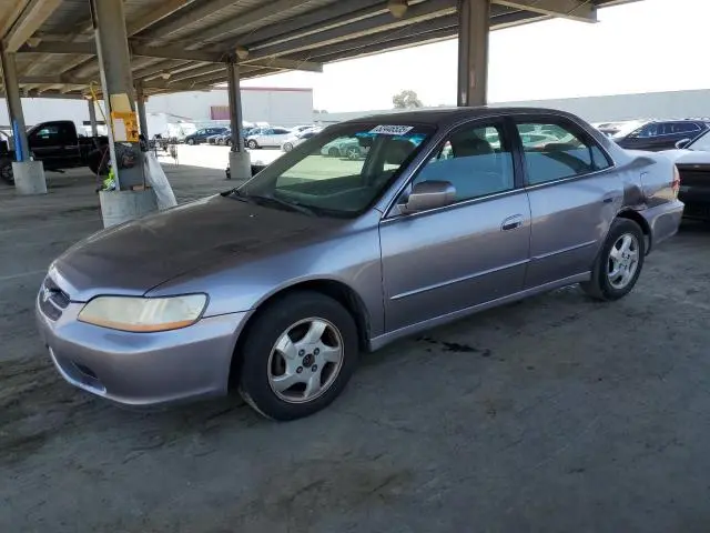 1HGCG6689YA067535