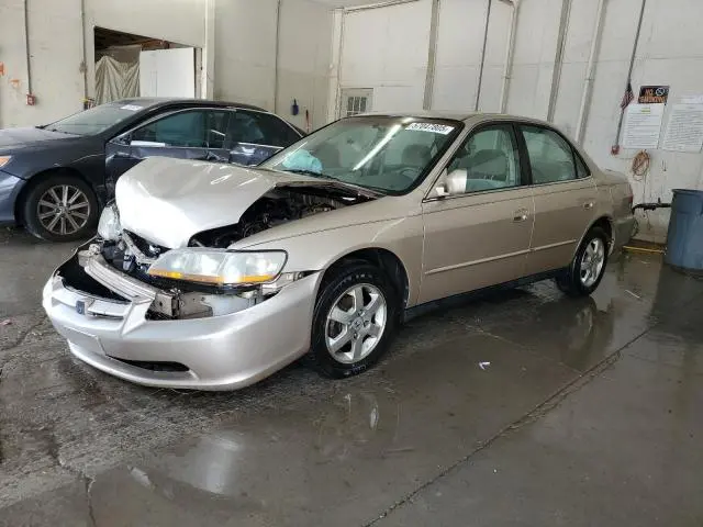 1HGCG6699YA070072