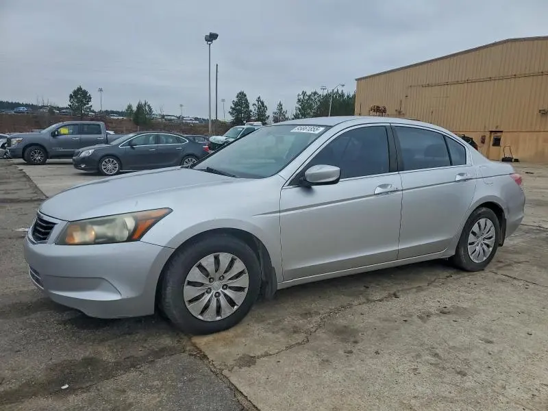 1HGCP26328A053621