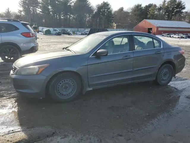1HGCP26349A021240