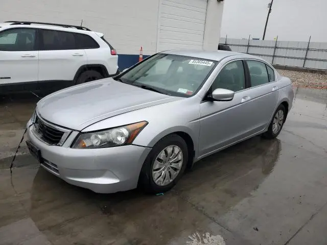 1HGCP26358A103850