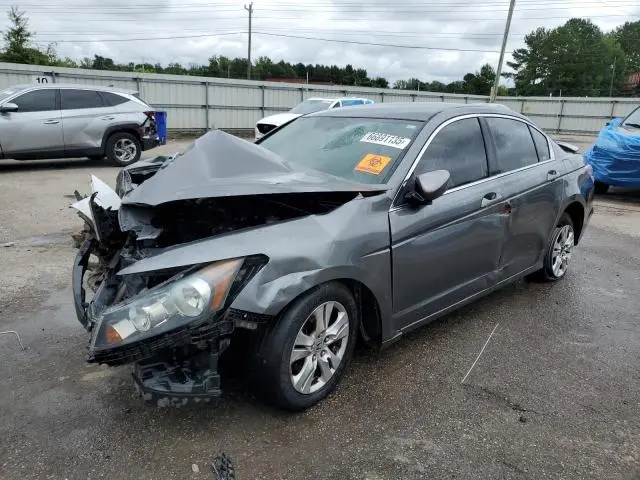 1HGCP26419A097572