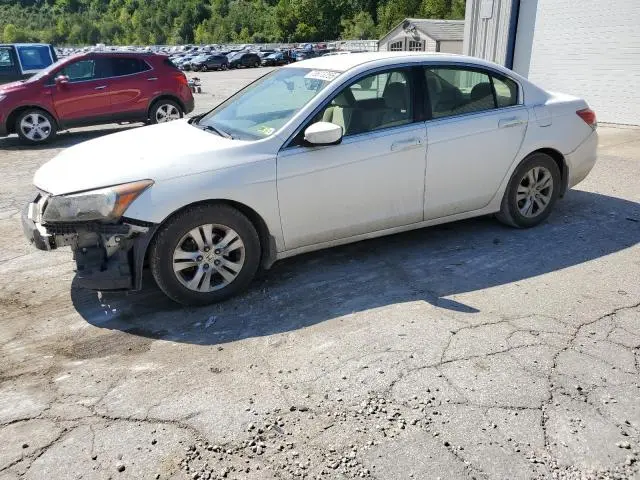 1HGCP26429A158489