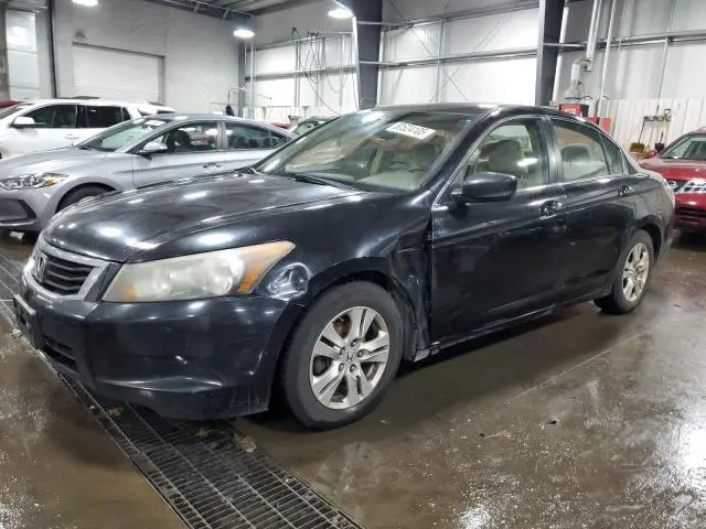 1HGCP26459A082198