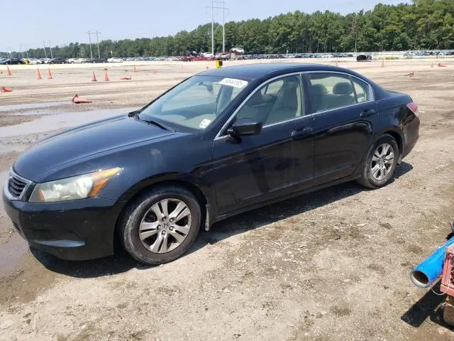 1HGCP26468A099476