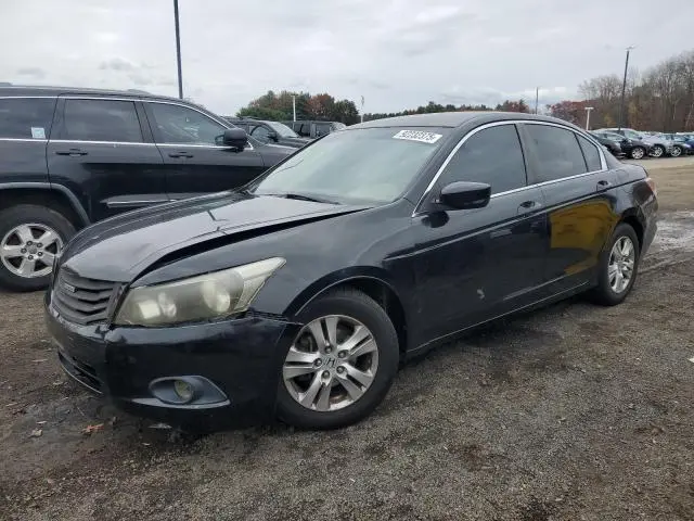 1HGCP26499A057689