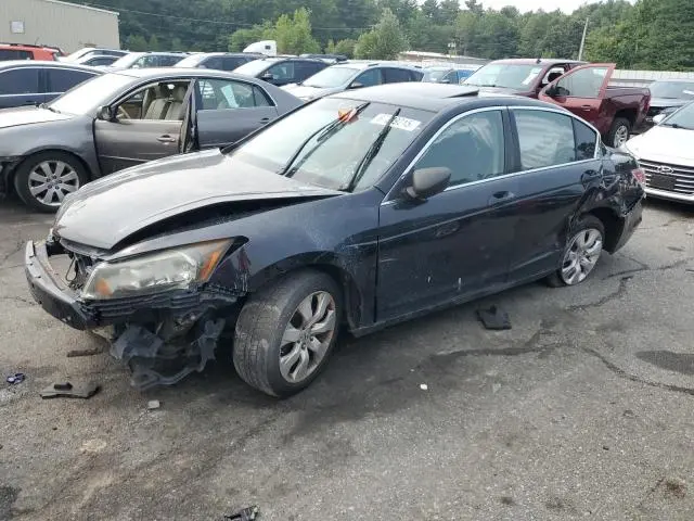 1HGCP26768A077374