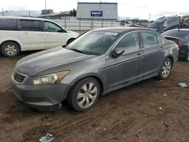1HGCP268X8A084210