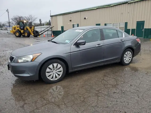 1HGCP2E38AA082001