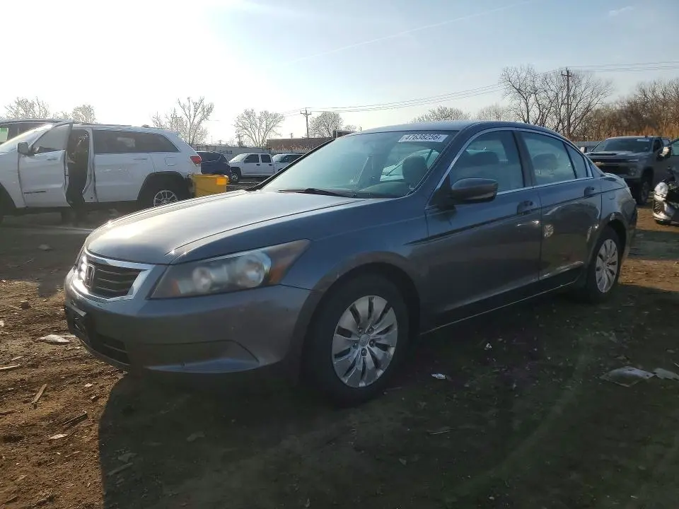 1HGCP2F30AA166490