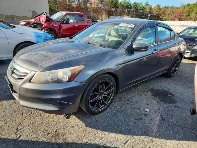 1HGCP2F30CA226576