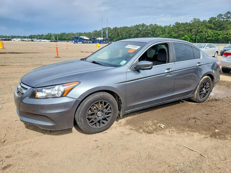 1HGCP2F35CA230798