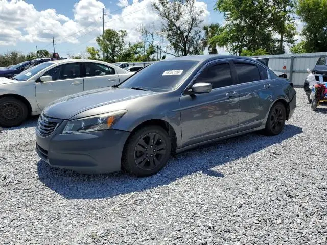 1HGCP2F60CA168351